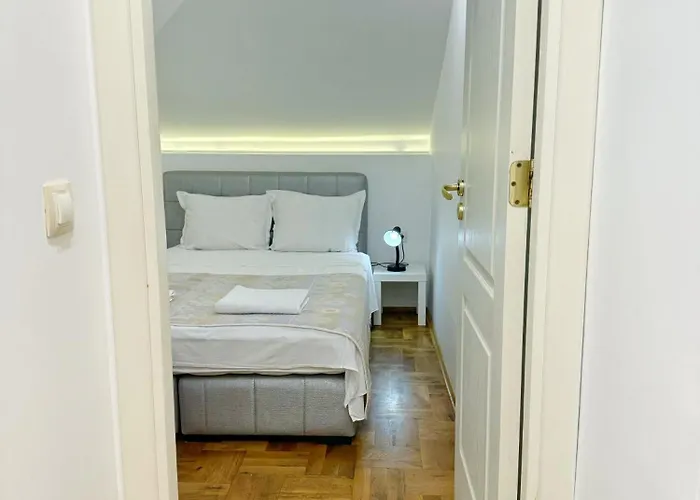 Art Vintage Apartament Burgas City