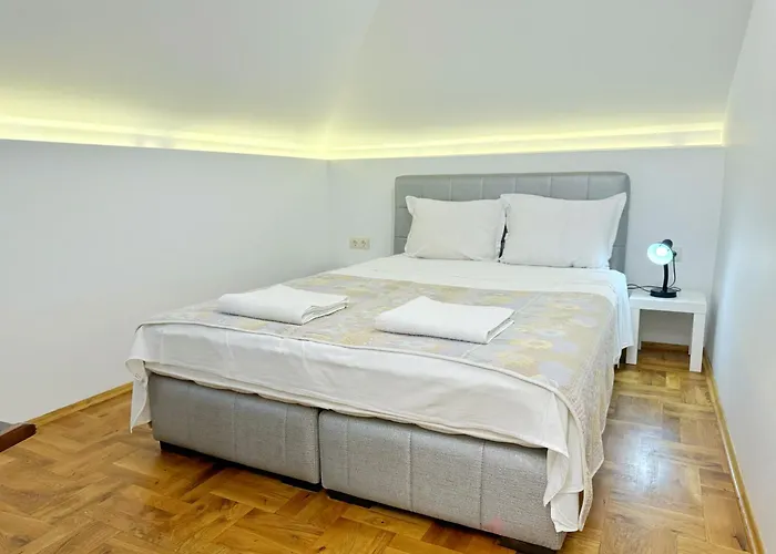 Art Vintage Апартамент Бургас